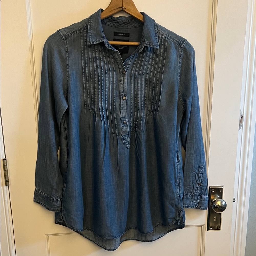 American Eagle Outfitters Blue Button Down Shirt